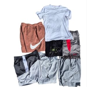 Nike/jordan/under Armour Mens Bundle Size Med